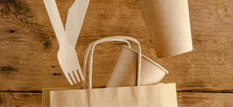 engangskopper, poser og bestik